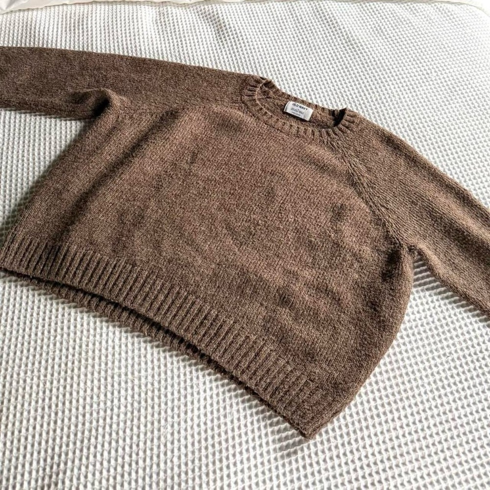 Old Navy Tan Knit Pullover